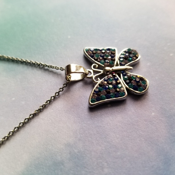 Relisted -Butterfly necklace blue and purple silver tone - Picture 11 of 13